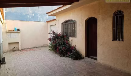 Casa para Venda em Suzano, Parque Suzano, 3 dormitórios, 1 suíte, 1 banheiro, 3 vagas