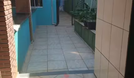 Casa para Venda em Suzano, Jardim Quaresmeira, 3 dormitórios, 1 suíte, 3 banheiros, 2 vagas