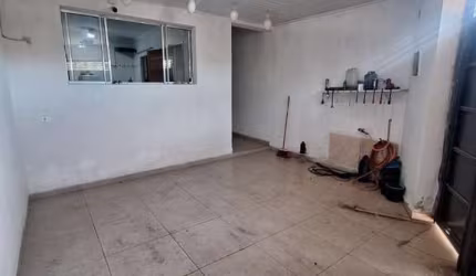Casa para Venda em Itaquaquecetuba, Veraneio Maracanã, 2 dormitórios, 2 suítes, 1 banheiro, 2 vagas