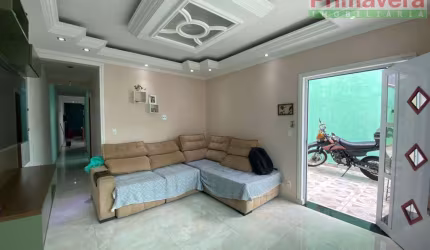 Casa para Venda em Suzano, Jardim Quaresmeira III, 3 dormitórios, 2 banheiros, 3 vagas