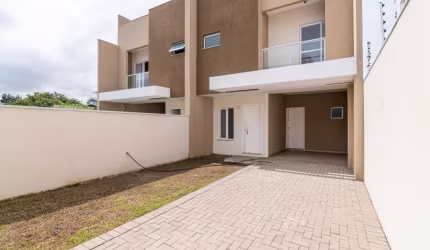 TERRENO NA FRENTE E NOS FUNDOS, TERRAÇO E MAIS SUITE DE NOVELA!