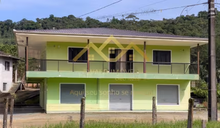 Casa com 4 quartos à venda na Vila Itoupava, Blumenau , 445 m2 por R$ 600.000