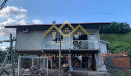 Casa com 3 quartos à venda no Centro, Pomerode , 110 m2 por R$ 450.000