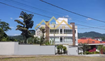 Apartamento com 2 quartos à venda no Centro, Pomerode , 66 m2 por R$ 540.000