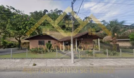 Casa com 3 quartos à venda no Centro, Pomerode , 159 m2 por R$ 789.000