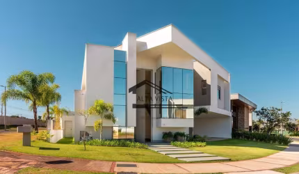 Casa com 5 dormitórios à venda, 381 m² por R$ 4.800.000,00 - Jardim Sul - Uberlândia/MG