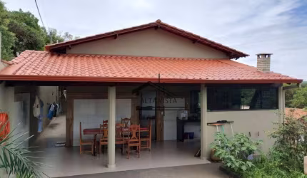 Chácara com 3 dormitórios à venda, 3000 m² por R$ 640.000,00 - Zona Rural - Monte Alegre de Minas/MG