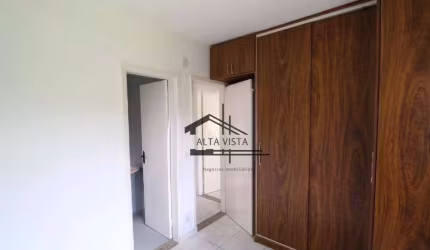 Apartamento com 3 dormitórios à venda, 60 m² por R$ 195.000,00 - Chácaras Tubalina - Uberlândia/MG