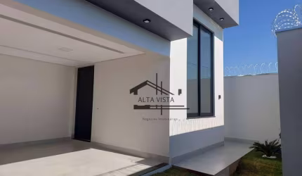 Casa com 3 dormitórios à venda, 147 m² por R$ 810.000,00 - Laranjeiras - Uberlândia/MG