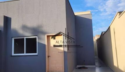 Casa com 2 dormitórios à venda, 74 m² por R$ 352.000 - Parque São Jorge I - Uberlândia/MG