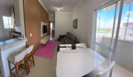 Apartamento com 2 dormitórios à venda, 67 m² por R$ 320.000 - Novo Mundo - Uberlândia/MG