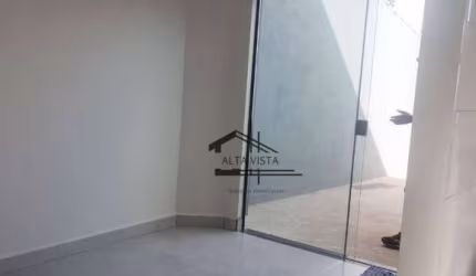 Casa com 2 dormitórios à venda, 59 m² por R$ 255.000 - Canaã - Uberlândia/MG