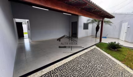 Casa com 3 dormitórios à venda, 170 m² por R$ 540.000 - Jardim Europa - Uberlândia/MG