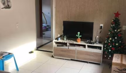 Casa com 3 dormitórios à venda, 190 m² por R$ 370.000 - Jardim Canaã - Uberlândia/MG