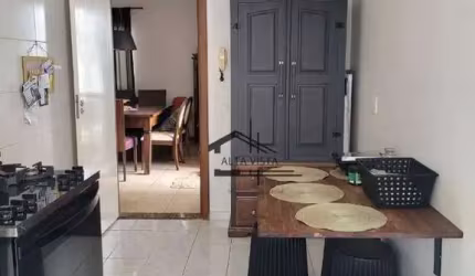 Casa com 3 dormitórios à venda, 132 m² por R$ 1.150.000,00 - Jardim Karaíba - Uberlândia/MG