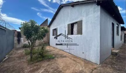 Casa com 2 dormitórios à venda, 60 m² por R$ 220.000,00 - Luizote de Freitas - Uberlândia/MG