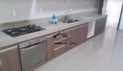 Casa com 3 dormitórios à venda, 172 m² por R$ 870.000 - Pampulha - Uberlândia/MG