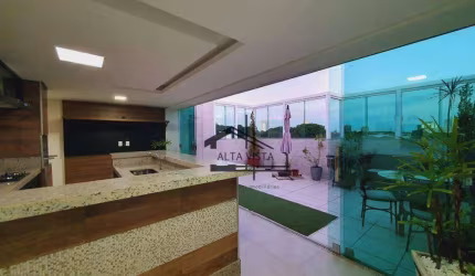 Apartamento Duplex com 3 dormitórios à venda, 150 m² por R$ 800.000 - Martins - Uberlândia/MG