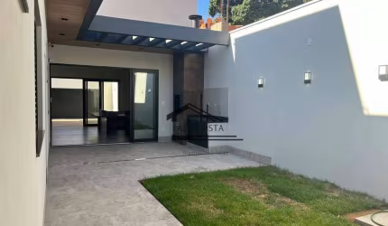 Casa com 3 dormitórios à venda, 210 m² por R$ 1.730.000 - Vigilato Pereira - Uberlândia/MG