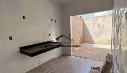Casa com 2 dormitórios à venda, 45 m² por R$ 285.000,00 - São Jorge - Uberlândia/MG