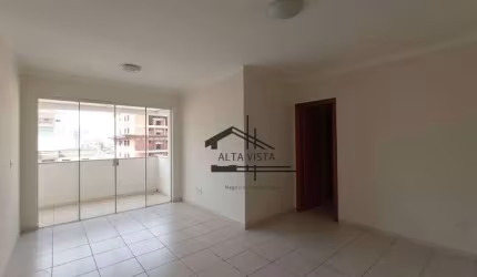 Apartamento com 3 dormitórios à venda, 90 m² por R$ 740.000 - Patrimônio - Uberlândia/MG
