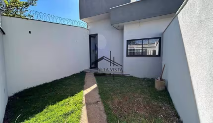 Casa com 3 dormitórios à venda, 80 m² por R$ 470.000,00 - Aclimação - Uberlândia/MG