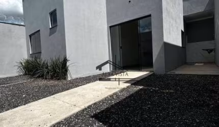 Casa com 2 dormitórios à venda, 49 m² por R$ 275.000 - Shopping Park - Uberlândia/MG