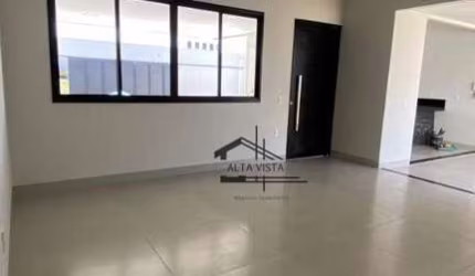 Casa com 3 dormitórios à venda, 170 m² por R$ 890.000 - Novo Mundo - Uberlândia/MG