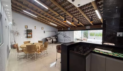 Casa com 3 dormitórios à venda, 180 m² por R$ 530.000,00 - Shopping Park - Uberlândia/MG