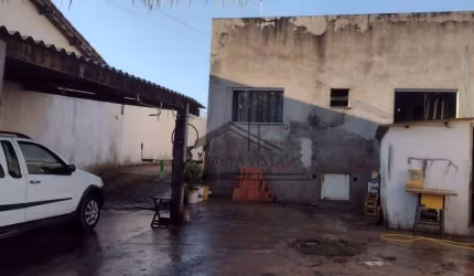 Casa com 3 dormitórios à venda, 90 m² por R$ 294.000 - Shopping Park - Uberlândia/Minas Gerais