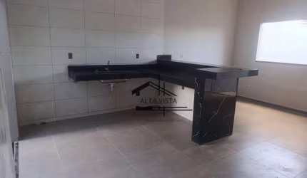 Casa com 2 dormitórios à venda, 66 m² por R$ 300.000 - Luizote de Freitas - Uberlândia/MG