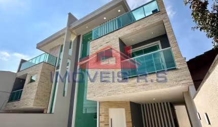TRIPLEX DE LUXO NO BAIRRO CAPELA VELHA