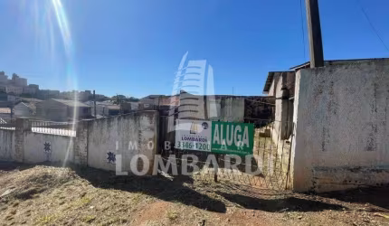 Terreno para alugar, 320.00 m2 por R$1300.00  - Capao Raso - Curitiba/PR