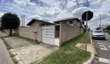 Casa Residencial com 5 quartos  à venda, 240.00 m2 por R$620000.00  - Tatuquara - Curitiba/PR