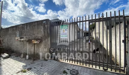 Casa Residencial com 2 quartos  para alugar, 75.00 m2 por R$1700.00  - Pinheirinho - Curitiba/PR