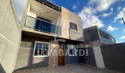 Sobrado com 3 quartos  para alugar, 120.00 m2 por R$3200.00  - Pinheirinho - Curitiba/PR