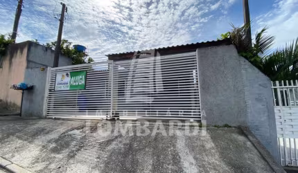 Casa Residencial com 3 quartos  para alugar, 120.00 m2 por R$2800.00  - Pinheirinho - Curitiba/PR
