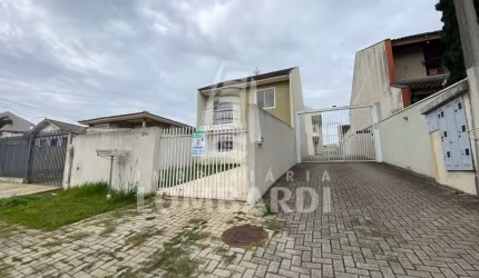 Sobrado para alugar, 90.00 m2 por R$3250.00  - Capao Raso - Curitiba/PR