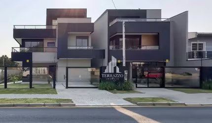 Sobrado com 3 dormitórios à venda, 206 m² por R$ 1.249.000,00 - São Pedro - São José dos Pinhais/PR