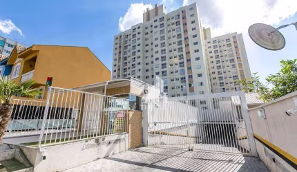 Apartamento com 3 dormitórios, 59 m² - venda por R$ 399.000,00 ou aluguel por R$ 3.136,20/mês - Centro - São José dos Pinhais/PR
