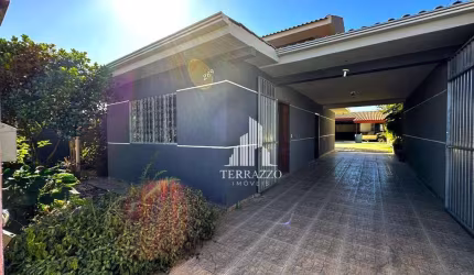 Sobrado com 4 dormitórios à venda, 250 m² por R$ 650.000,00 - Quississana - São José dos Pinhais/PR