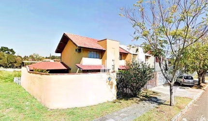 Sobrado à venda, 129 m² por R$ 690.000,00 - Silveira da Motta - São José dos Pinhais/PR