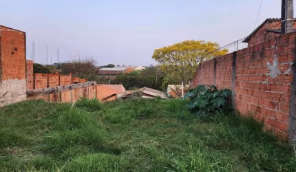 Terreno a venda em Londrina com 250 m&#178;, Aceita permuta por casa na região norte.
