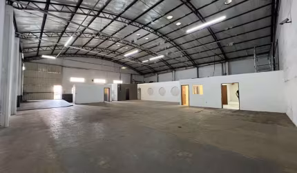 #Barracao para Locação em Londrina, com 600 m&#178;, zoneamento ZC5.