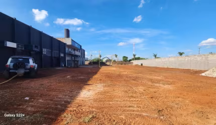 LOCA&#199;&#195;O de àrea Comercial em Cambé 2.700 m&#178;