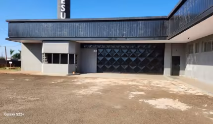OPORTUNIDADE. Imóvel Comercial (BARRAC&#195;O) de 3.400 m&#178; para LOCA&#199;&#195;O em Cambé/Pr.