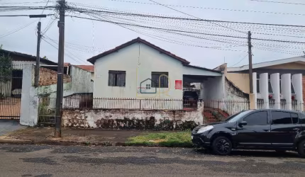 Pagamento facilitado! Casa a Venda 3 dorms. no bairro industrial