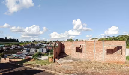 CASA á VENDA de 250m2 no Barra Forrest, em Londrina.