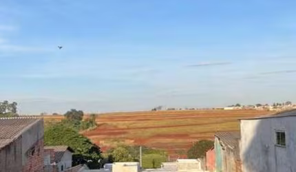 Terreno a Venda em Cambé com 322m&#178;.