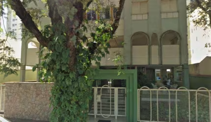 Apartamento a Venda na região central em Londrina, (3 Dormits. sendo 1 suíte, 103 m&#178;). Aceita permuta por apartamento de menor valor.